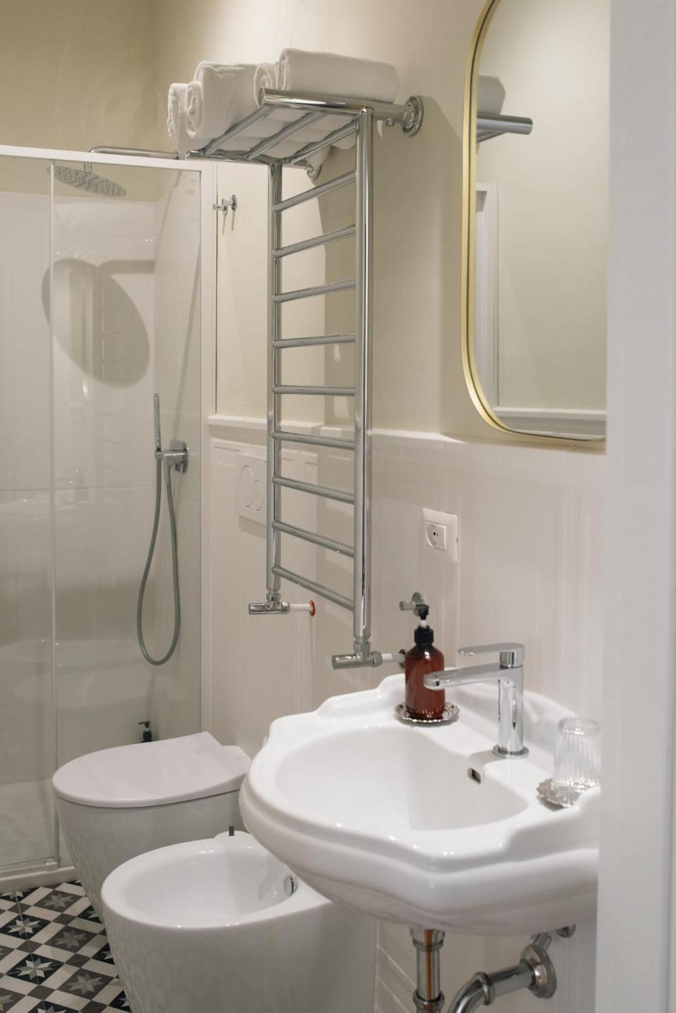 Residenza I Rioni Guesthouse Rome Bagian luar foto