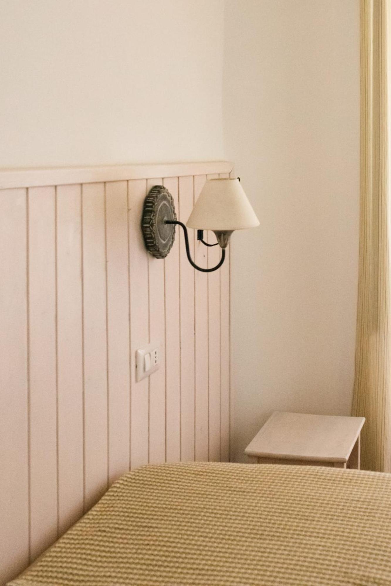 Residenza I Rioni Guesthouse Rome Bagian luar foto
