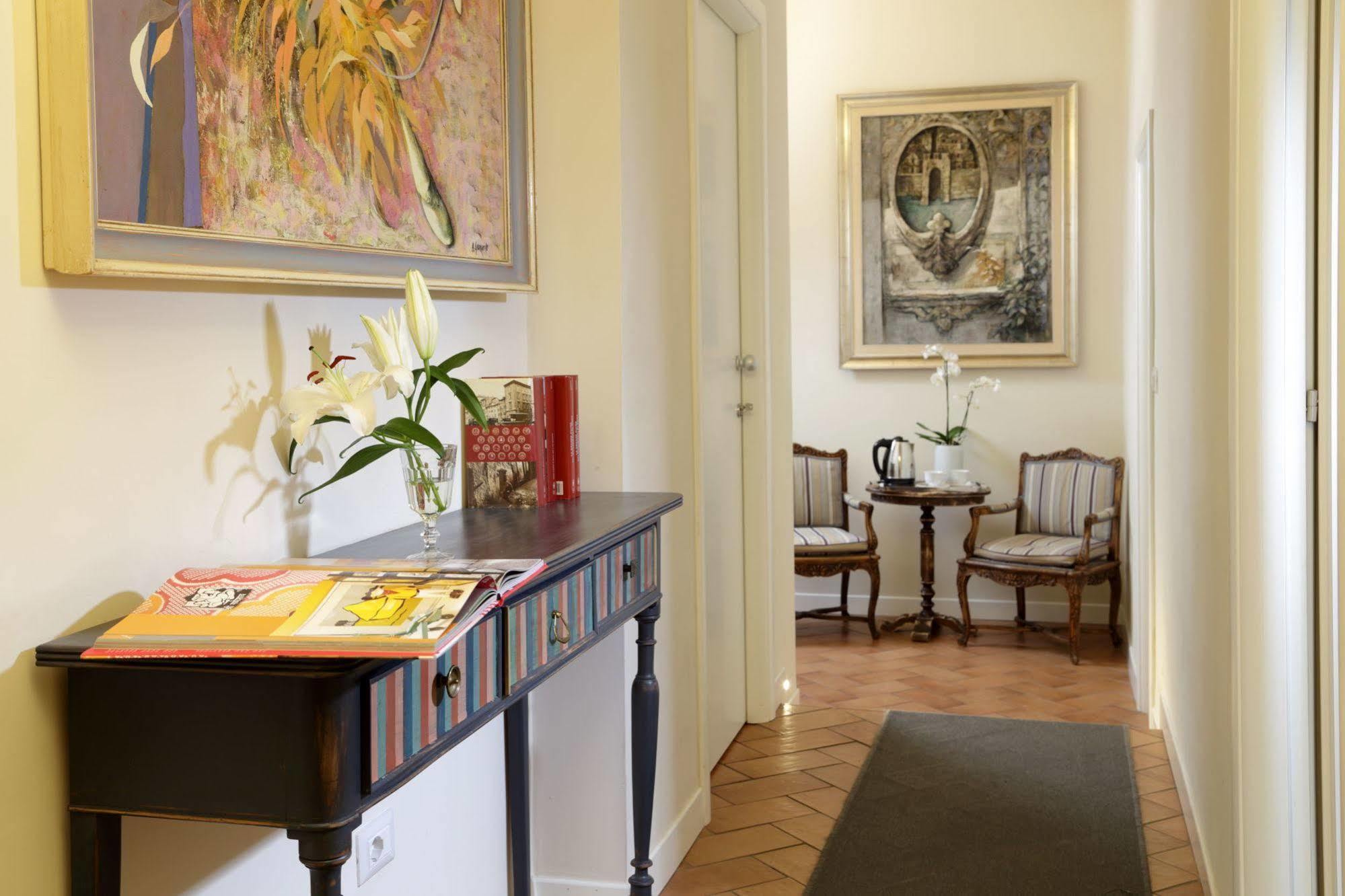 Residenza I Rioni Guesthouse Rome Bagian luar foto